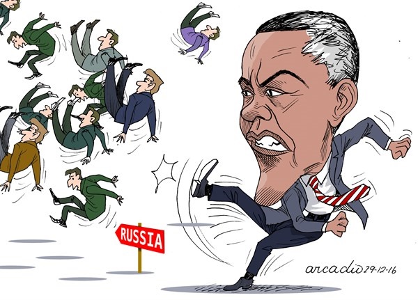 اوباما دیپلمات‌های روس را با لگد بیرون کرد!