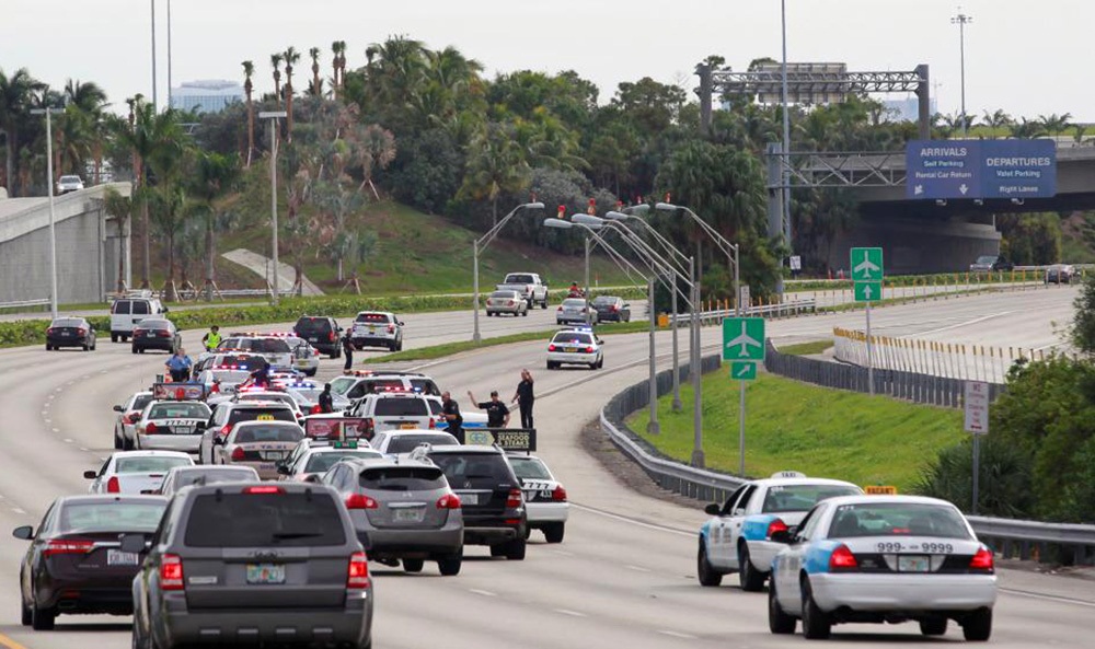 تصاویر : تیراندازی در فرودگاه فورت لادرداله فلوریدا