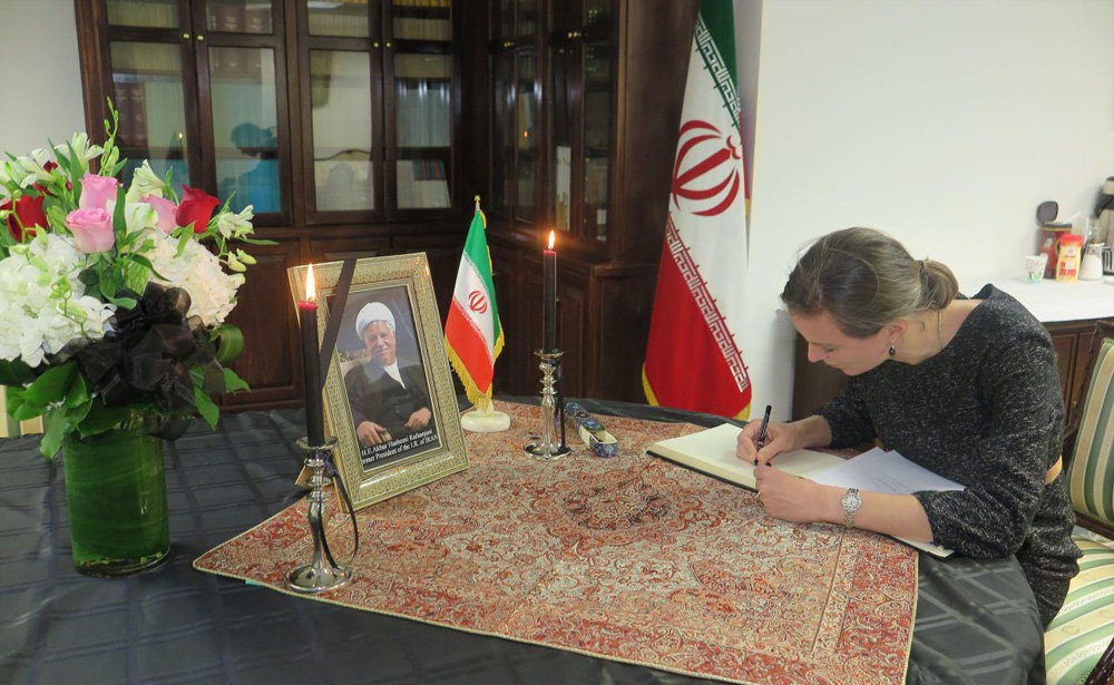 تصاویر :گرامی داشت مراسم یادبود آیت&zwnj;الله هاشمی رفسنجانی در نیویورک وانگلیس