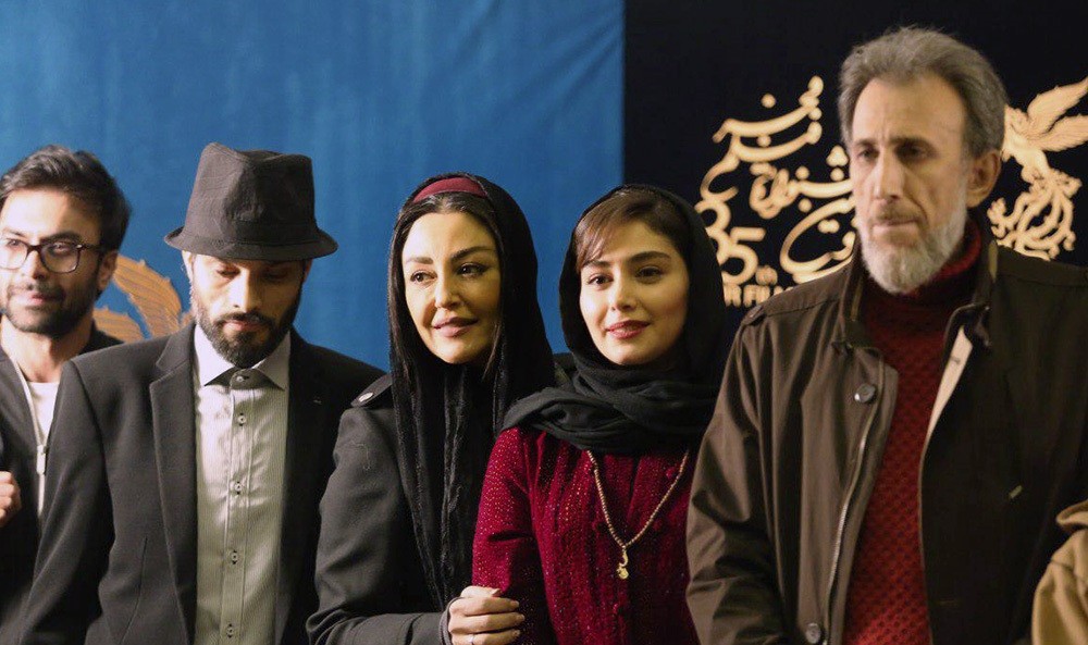 تصاویر : هنرمندان در نخستین روز سی و پنجمین جشنواره فیلم فجر