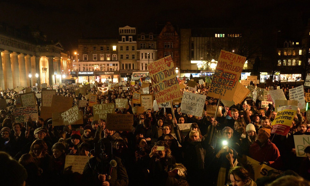 تصاویر : تظاهرات علیه ترامپ در انگلیس‎