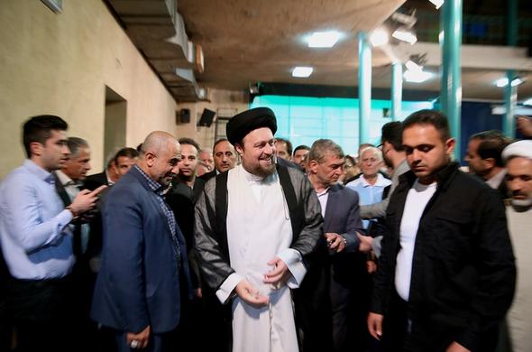 تصاویر : دیدار جمعی از ورزشکاران با یادگار امام