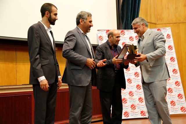 بانک‌انصار برای پنجمین‌بارپیاپی عالی ترین نشان جایزه مدیریت ‌سلامت‌اداری کشور را کسب کرد