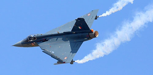 آغاز استفاده هندی‌ها از سبک‌ترین جنگنده مافوق صوت جهان پس از 33 سال + تصویر