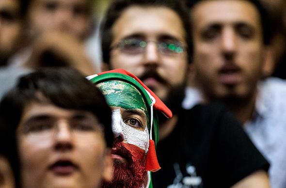 تصاویر : حواشی دیدار ایران و صربستان