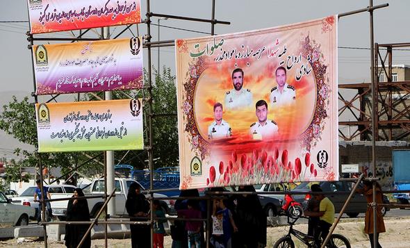 تصاویر : امحاء 5500 کیلو مواد مخدر در شیراز