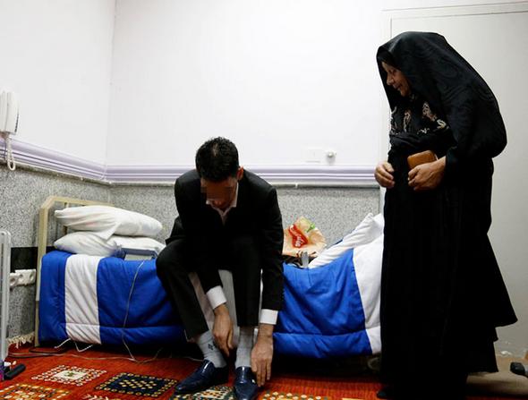 تصاویر : عقدکنان یک اعدامی در زندان