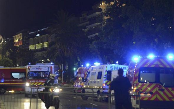 تصاویر : حمله تروریستی در نیس فرانسه