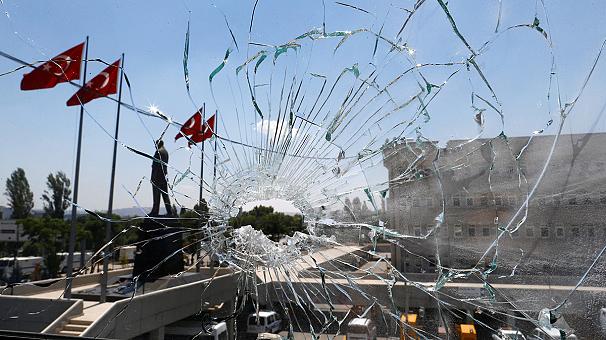 ويديو/ کودتای نا فرجام و پاکسازیهای گسترده ترکیه