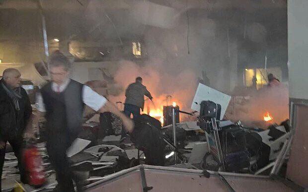 فوری: انفجار و تيراندازي در بخش مسافرین فرودگاه آتاتورک استانبول/به گفته‌ي مقامات ترك، چندين نفر زخمي شده اند + تصویر