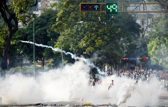 تصاویر : تظاهرات ضد دولتی در ونزوئلا