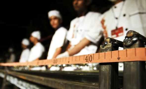 تصاویر : طولانی‌ترین شیشلیک جهان ‌در شاندیز