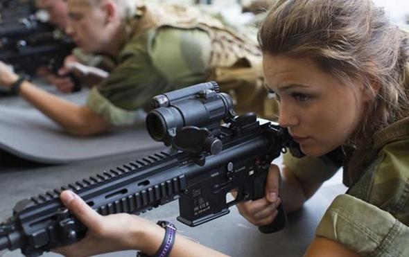 تصاویر : خدمت سربازی زنان در نروژ