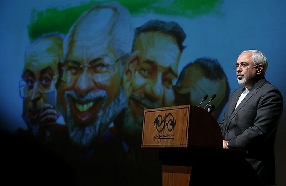 تصاویر : حضور وزیر خارجه در رونمایی از کتاب ابعاد ظریف مذاکرات