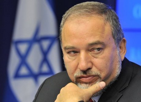 وزیر جنگ اسراییل: تجزیه عراق و سوریه کلید حل بحران‌های منطقه است!