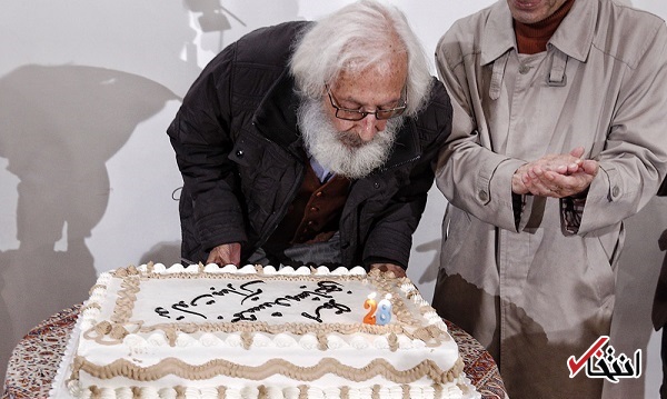 «جمشید مشایخی» شمع تولد 82 سالگی‌اشاش را فوت کرد +عکس