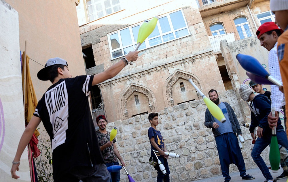 تصاویر : آوارگان سوری در سیرک های ترکیه&lrm;