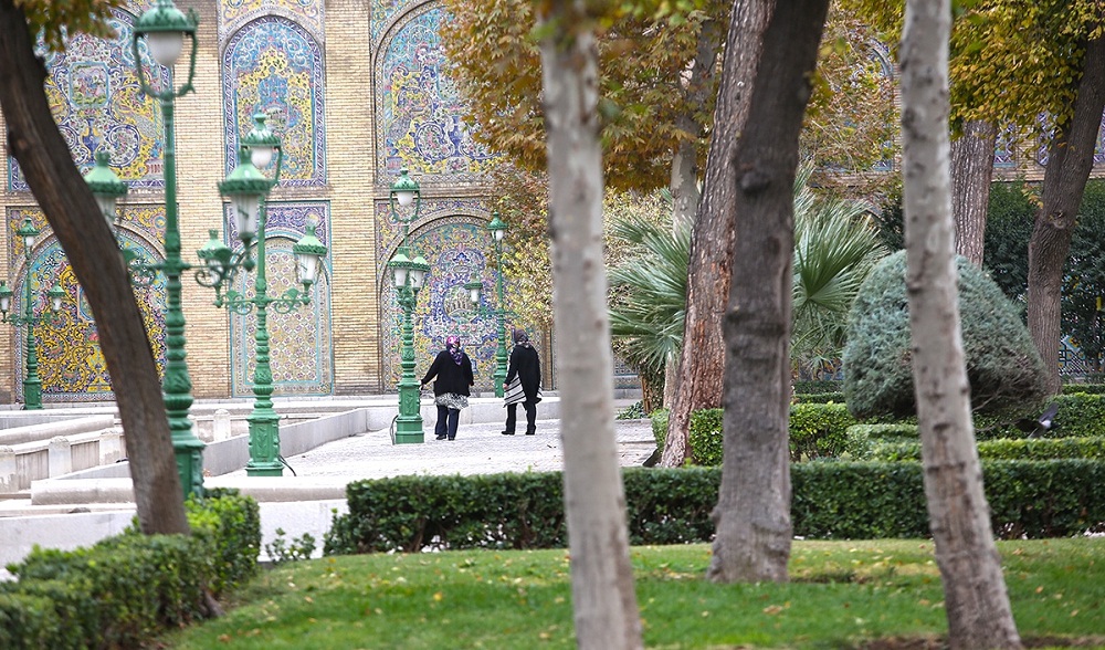 تصاویر : بازید نوروزی توریست ها از کاخ گلستان