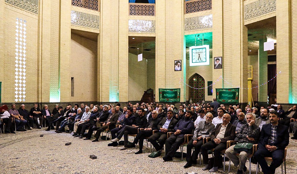 تصاویر : هنرمندان در مراسم ترحیم والده 