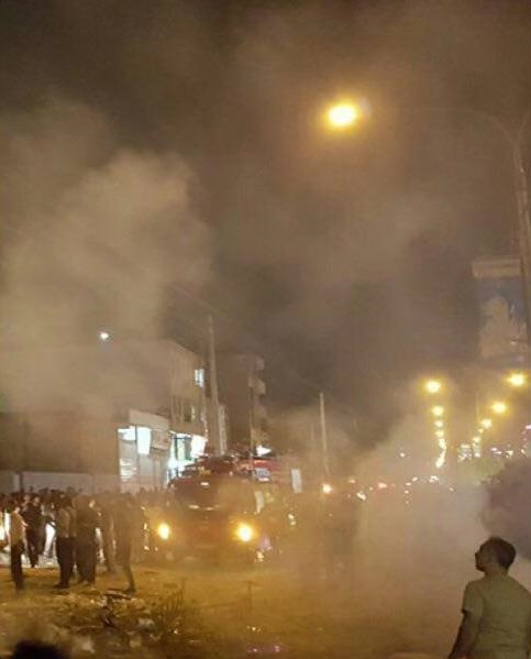 تصاویر : خسارات آتش‌سوزی هایپرمارکت شیراز