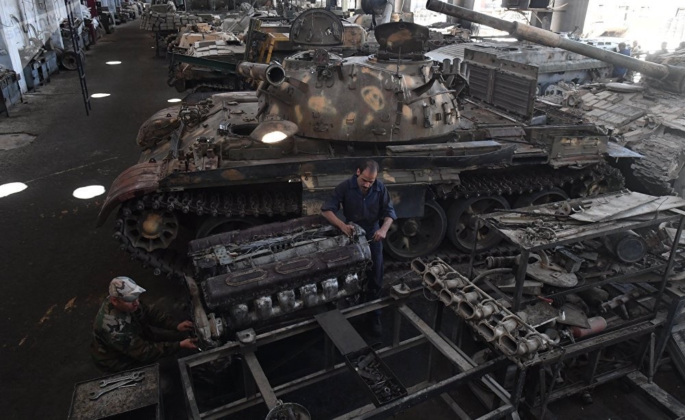 ремонтно танковые войска. ремонтная база танков. ремонтно восстановительный батальон. сирийский танкоремонтный завод. танкоремонтный завод т-80.