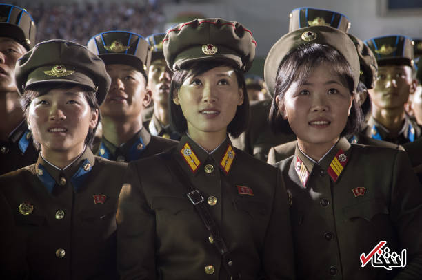 تصاویر : رقص و آتش بازی در کره شمالی پس از آزمایش موشکی