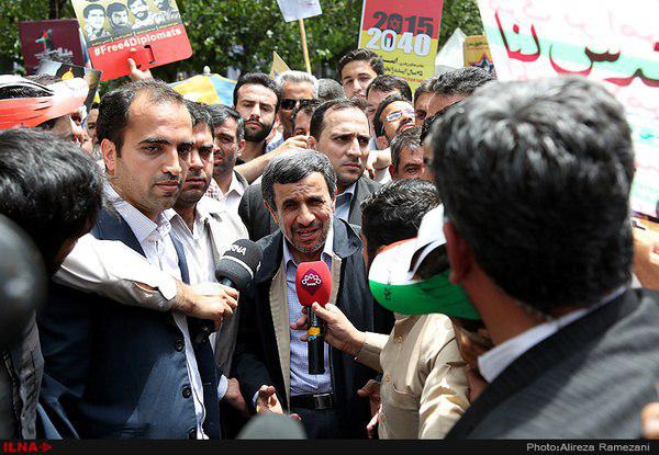 تصویری از حضور احمدی‌نژاد در راهپیمایی روز قدس
