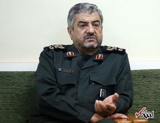 دولت بدون تفنگ تحقیر و سرانجام تسلیم خواهد شد / نمیشود آقایان کارهای سخت را با کمترین منافع به سپاه واگذار کنند و با پروژههایی که سپاه میسازد عکس یادگاری بگیرند / هجمه غیر منصفانه به سپاه اهداف دیگری را به ذهن متبادر میکند دولت بدون تفنگ تحقیر و سرانجام تسلیم خواهد شد / نمیشود آقایان کارهای سخت را با کمترین منافع به سپاه واگذار کنند و با پروژههایی که سپاه میسازد عکس یادگاری بگیرند / هجمه غیر منصفانه به سپاه اهداف دیگری را به ذهن متبادر میکند