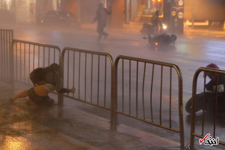 تصاویر : طوفان تایوان مردم را با خود برد