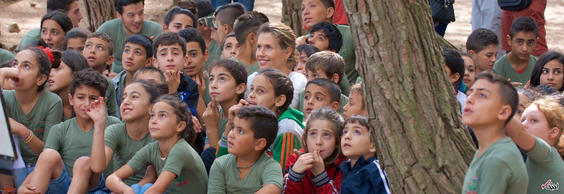 تصاویر : بانوی اول سوریه در اردوگاه فرزندان شهدا