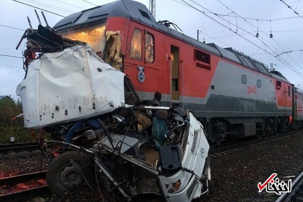 کشته شدن ۱۹ نفر در حادثه برخورد قطار با اتوبوس در روسیه