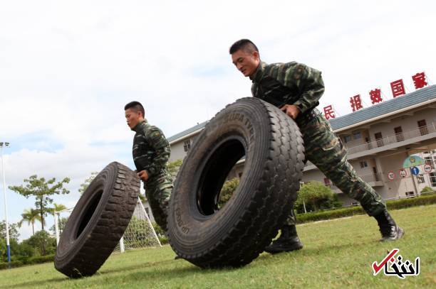 تصاویر : تمرین نیروهای پلیس چین به سبک قویترین مردان