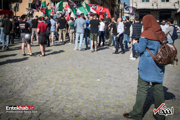 تصاویر : تظاهرات جوانان ایتالیایی مقابل سفارت آمریکا در حمایت از مردم سوریه