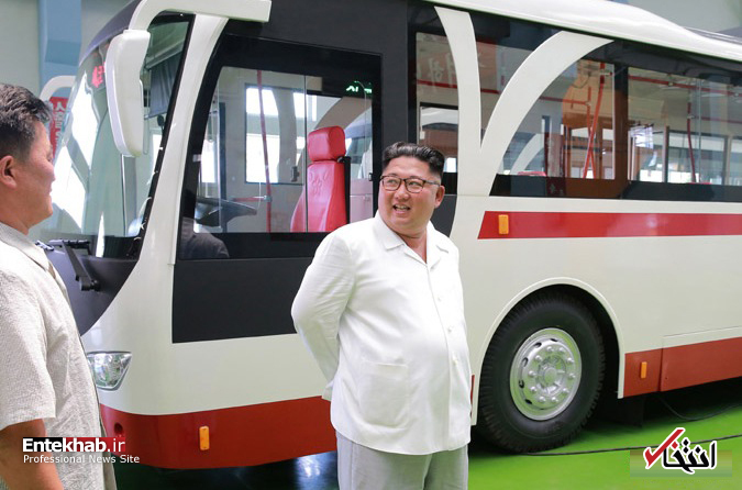 تصاویر : بازدید رهبر کره شمالی از  کارخانه تولید اتوبوس‌های برقی و تراموا