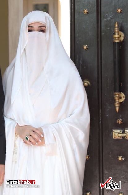 عکس/ پوشش همسر عمران نخست وزیر پاکستان در مراسم تحلیف