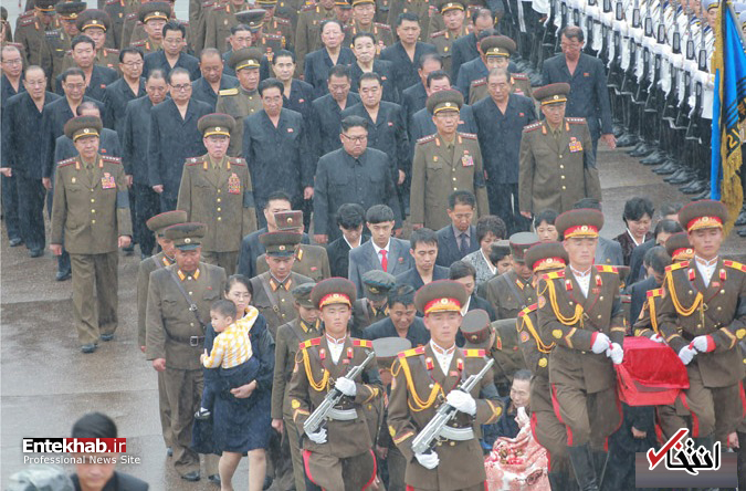 تصاویر : کیم جونگ اون در مراسم تشییع