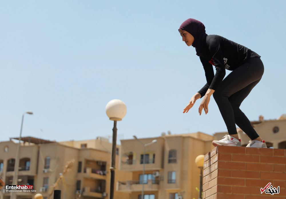 راهکار دختران مصری برای مقابله با مزاحمت‌های خیابانی+عکس