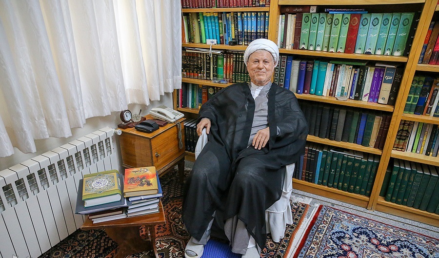 خانه انقلاب