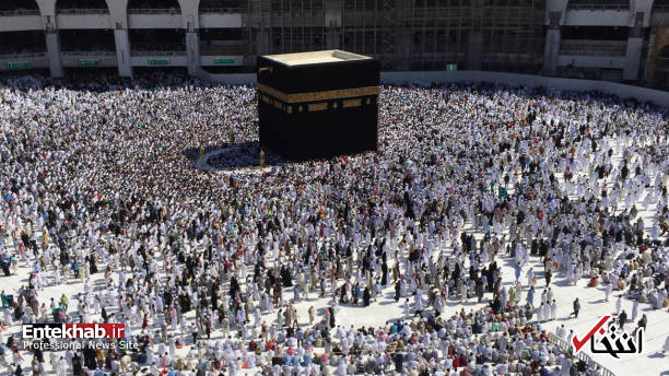 عکس/ اقامه نماز غایب بر جمال خاشقجی در مکه