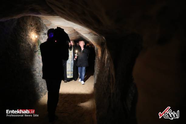 عکس/ بازدید پوتین از صومعه ای در یک غار