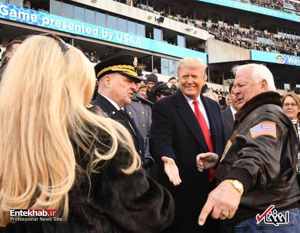 تصاویر : دونالد ترامپ در حاشیه مسابقه فوتبال آمریکایی