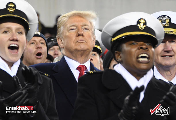 تصاویر : دونالد ترامپ در حاشیه مسابقه فوتبال آمریکایی