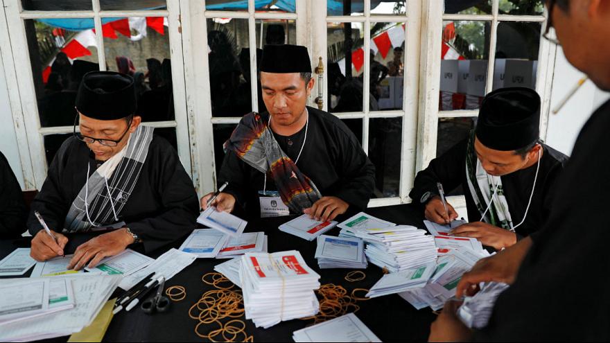 انتخابات ریاست جمهوری اندونزی؛ جوکو ویدودو پیشتاز شمارش اولیۀ آراء