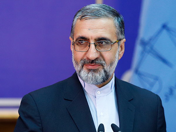 سخنگوی قوه قضائیه: سودجویان مطمئن باشند کرونا زمستان را پشت سر خواهد گذاشت / ۱۱ پرونده احتکار کالاهای سلامت به دادگاه ارجاع شده / ظرف چند روز آینده دادگاه این متهمان به صورت علنی برگزار می‌شود / قطعاً مجازات سختی در انتظار آنها خواهد بود؛ یا اعدام یا حبس از ۵ تا ۲۰ سال