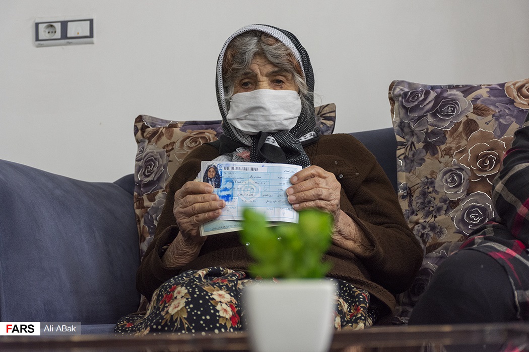 تصاویر: بهبودی مسن‌ترین فرد مبتلا به کرونا در ایران
