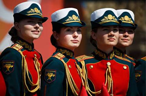 تصاویر : رژه ارتش روسیه در هفتاد و چهارمین سالگرد پیروزی بر آلمان نازی