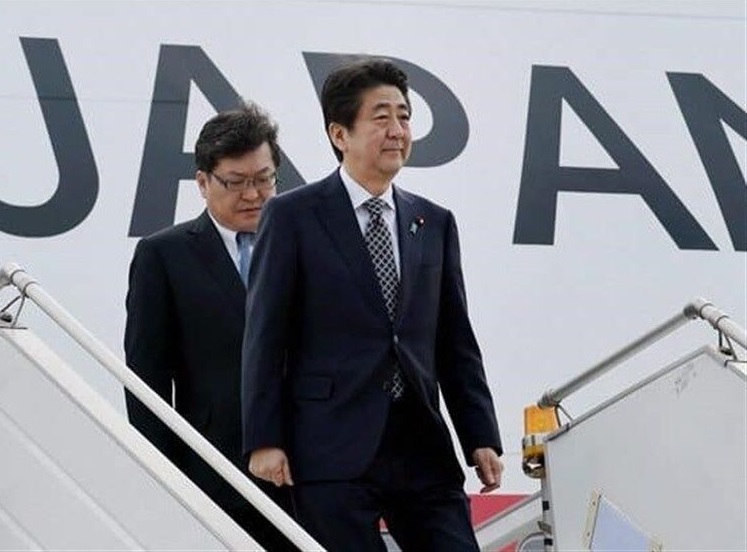 نخست وزیر ژاپن وارد تهران شد