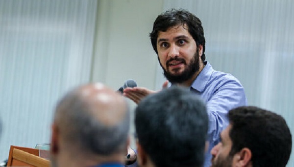 لایو خبر - ۱۵ مرداد ۹۸ https://www.entekhab.ir/files/fa/news/1398/5/15/706803_788.jpg