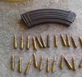 گمرک خرمشهر: شهروند عراقی به جرم حمل تیر جنگی در مرز شلمچه بازداشت شد