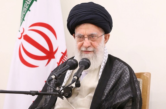 رهبر معظم انقلاب در دیدار اعضای هئیت دولت: کسانی که از بنبست در کشور حرف میزنند، کاملاً اشتباه میکنند/ چرخاندن کلید در قفل مشکلات اقتصادی آسان نیست اما باید این کار را انجام داد/ دشمن هیچ غلطی نمیتواند بکند/ چهل سال دوم قطعاً بهتر خواهد بود/ حجاب یک حکم شرعی و قانونی است رهبر معظم انقلاب در دیدار اعضای هئیت دولت: مسئولان به «تولید داخلی» به عنوان «کلید اصلی حل مشکلات موجود» توجه کامل کنند